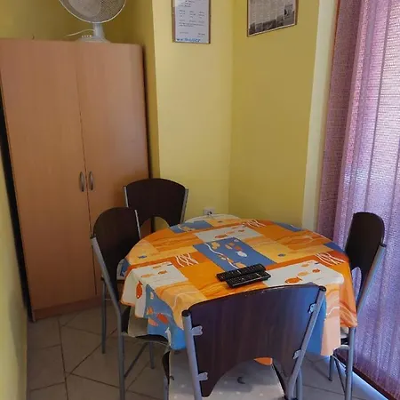 With A Parking Space - 19547 Apartment Vir