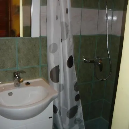 With Parking Space - 19547 Apartman *